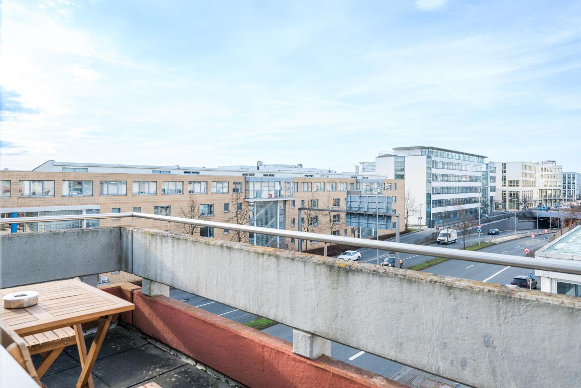 Free Living - City Design Apartments, Zentrum, Outlet, Balkon, Kueche Wolfsburg Dış mekan fotoğraf