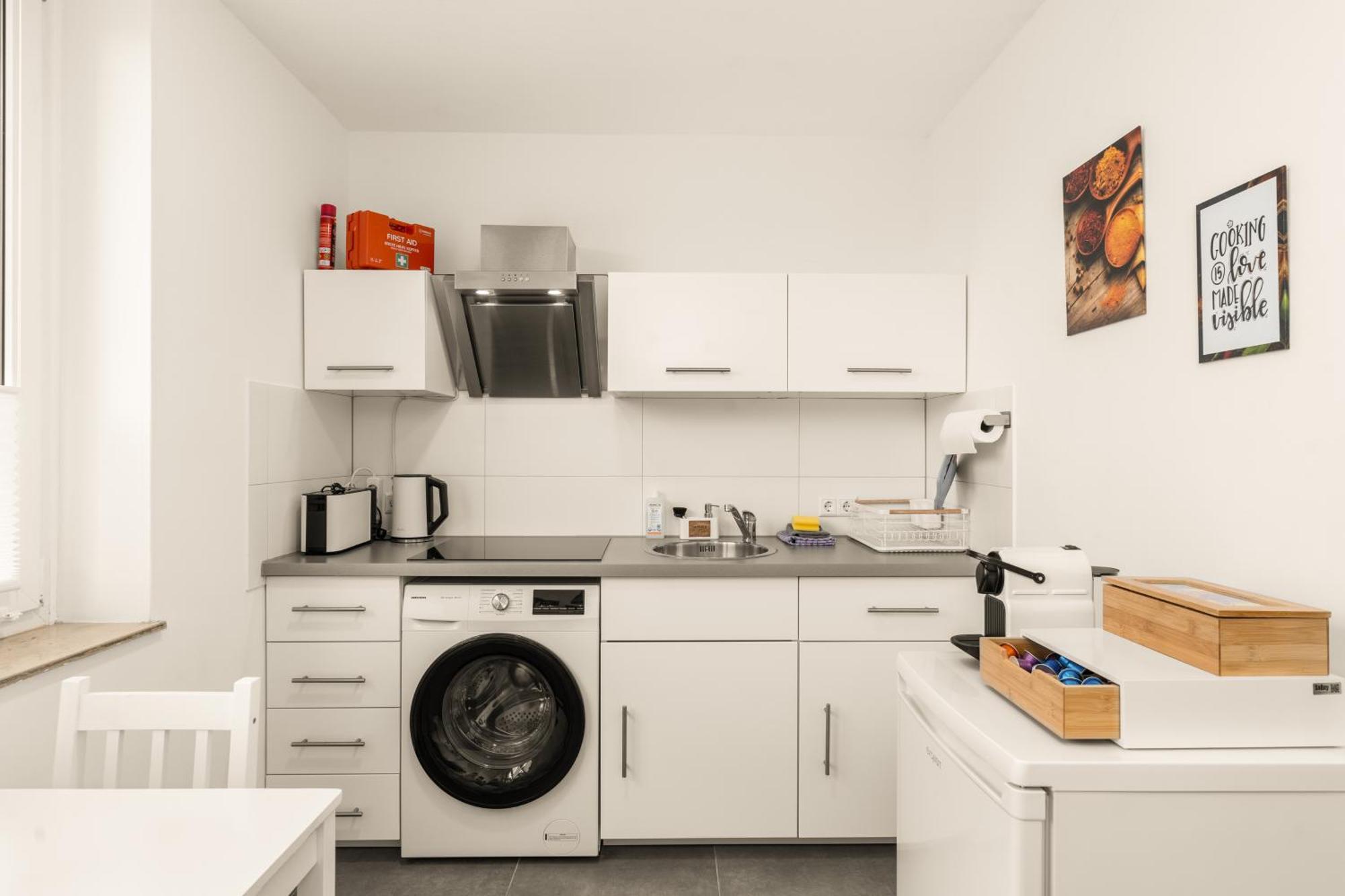 Free Living - City Design Apartments, Zentrum, Outlet, Balkon, Kueche Wolfsburg Dış mekan fotoğraf